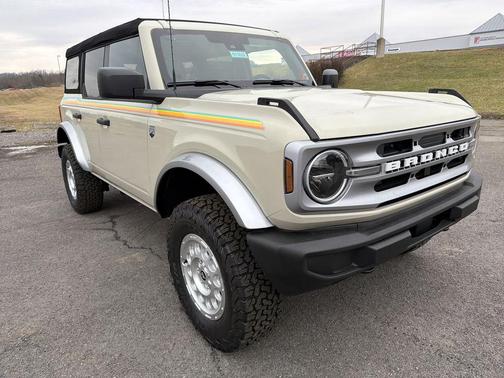 Desert Sand 2025 Ford Bronco Big Bend