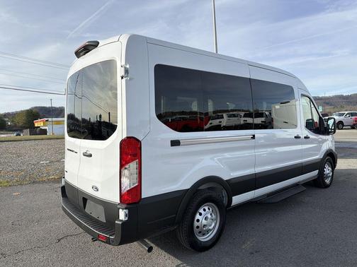 Oxford White 2026 Ford Transit-350 XL