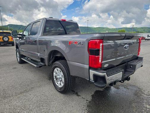 2024 Ford F-250 XLT