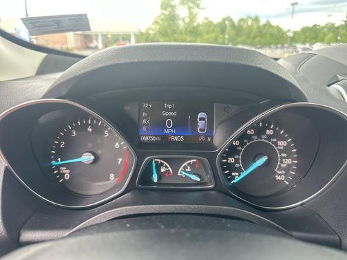 White Gold 2017 Ford Escape Titanium