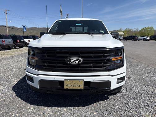 Oxford White 2026 Ford F-150 XLT