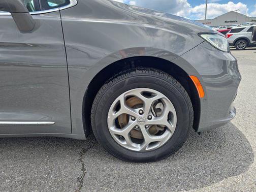 2022 Chrysler Pacifica Limited