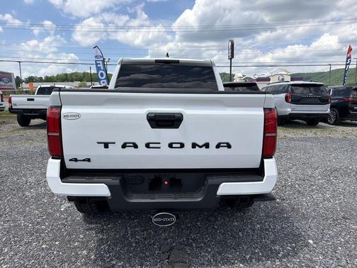Ice 2025 Toyota Tacoma TRD Off Road
