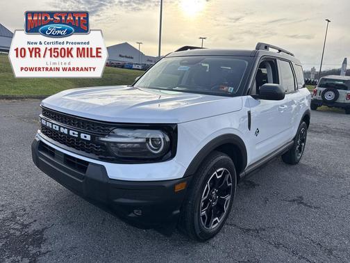 Oxford White 2025 Ford Bronco Sport Outer Banks SUV