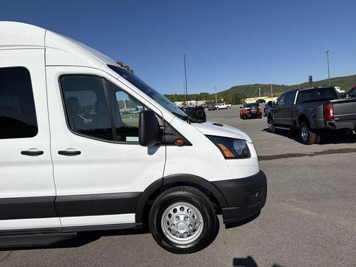 Oxford White 2026 Ford Transit-350 XL