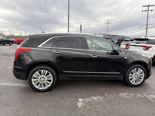 2018 Cadillac XT5 Premium Luxury