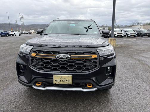 Agate Black Metallic 2026 Ford Explorer Tremor