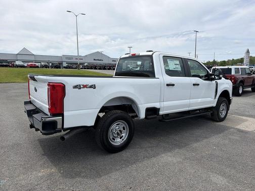 Oxford White 2026 Ford F-250 XL