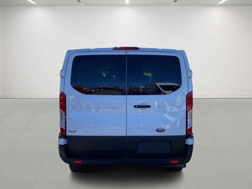 2022 Ford Transit-350 XLT
