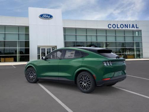 ERUPTION GREEN METALLIC 2026 Ford Mustang Mach-E Premium