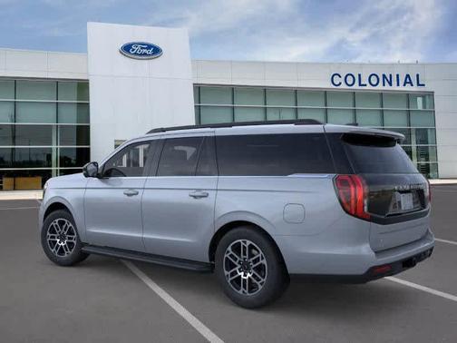 Glacier Gray Metallic Tri-Coat 2026 Ford Expedition Max Active 4x4