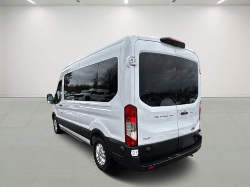 2024 Ford Transit-350 XLT