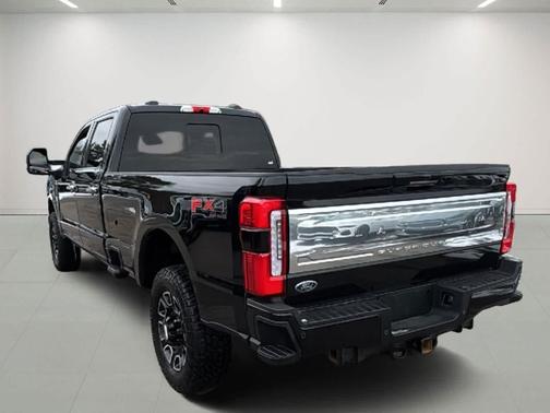 2024 Ford F-350 Platinum