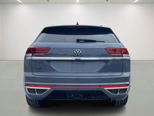 2022 Volkswagen Atlas Cross Sport 3.6L V6 SEL Premium R-Line