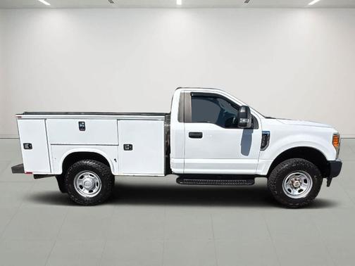 2017 Ford F-350 XL