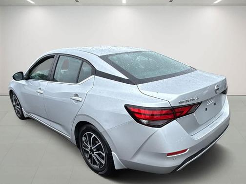 Brilliant Silver Metallic 2020 Nissan Sentra S