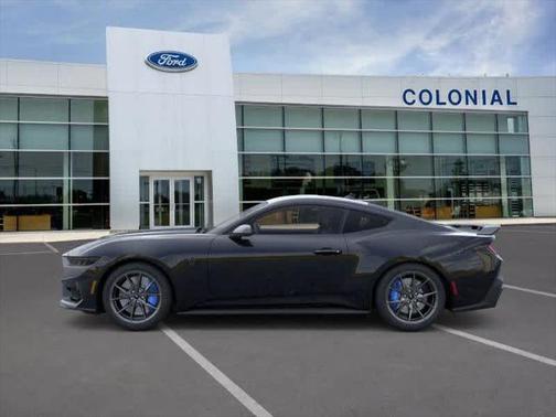 2025 Ford Mustang Dark Horse Fastback