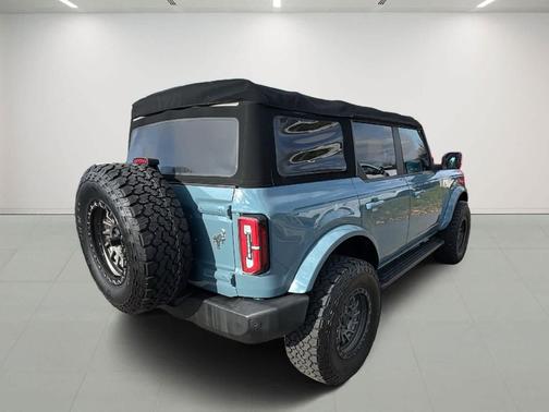 2021 Ford Bronco Outer Banks