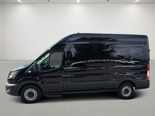2022 Ford Transit-350 XL