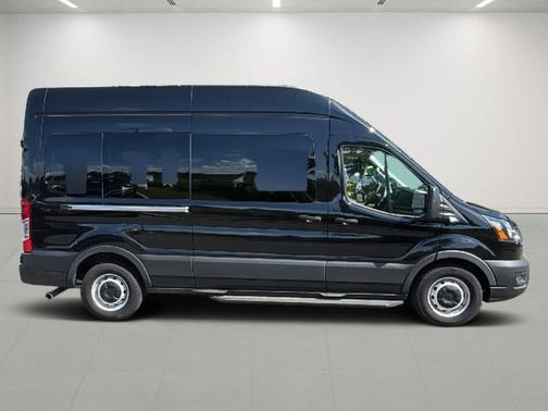 2022 Ford Transit-350 XL
