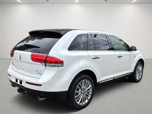 2013 Lincoln MKX Base