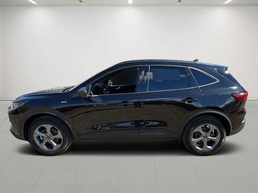 AGATE BLACK METALLIC 2025 Ford Escape ST-Line