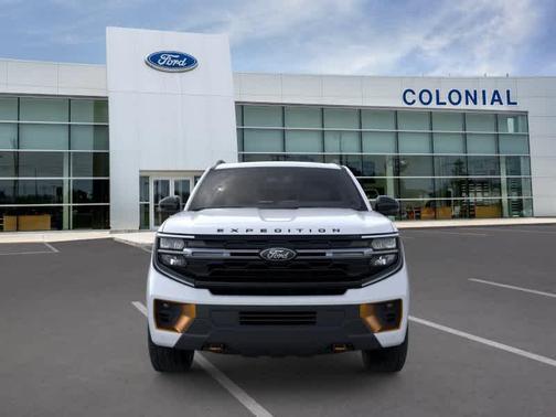 OXFORD WHITE 2026 Ford Expedition Tremor