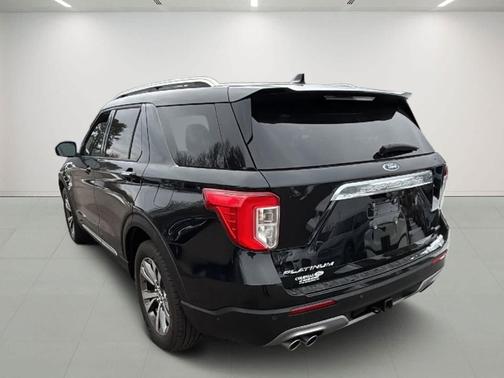 AGATE BLACK METALLIC 2020 Ford Explorer Platinum