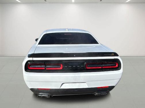 White Knuckle Clearcoat 2021 Dodge Challenger R/T Scat Pack