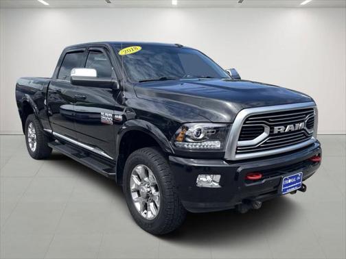 2018 RAM 2500 Limited Crew Cab 4x4 6'4' Box