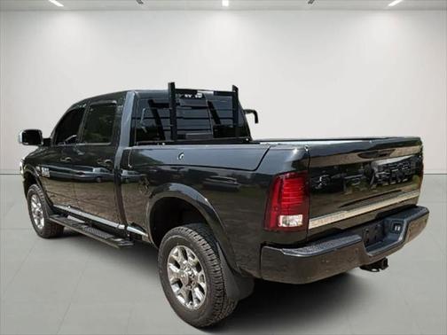 2018 RAM 2500 Limited Crew Cab 4x4 6'4' Box
