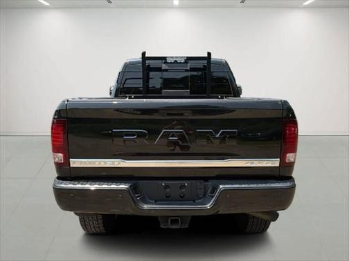 2018 RAM 2500 Limited Crew Cab 4x4 6'4' Box