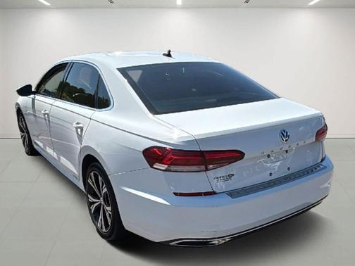 2021 Volkswagen Passat 2.0T SE