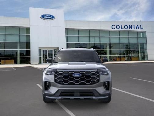Carbonized Gray Metallic 2026 Ford Explorer Platinum