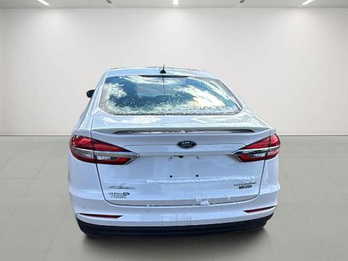 2020 Ford Fusion Plug-In Hybrid Titanium