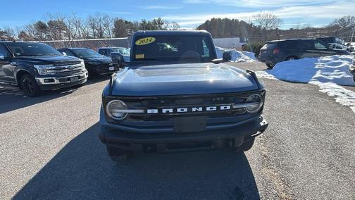 2024 Ford Bronco Outer Banks