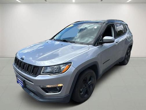 Billet Silver Metallic Clearcoat 2019 Jeep Compass Latitude