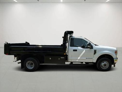 2022 Ford F-350 XLT