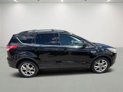 SHADOW BLACK 2016 Ford Escape SE
