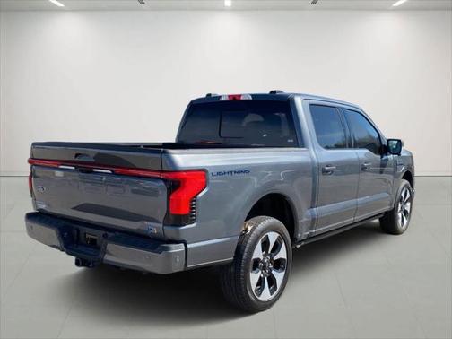 2023 Ford F-150 Lightning Platinum
