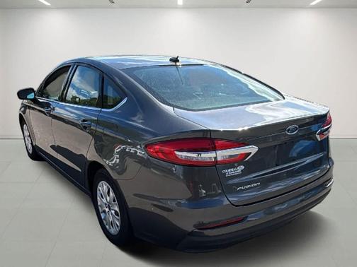 2019 Ford Fusion S