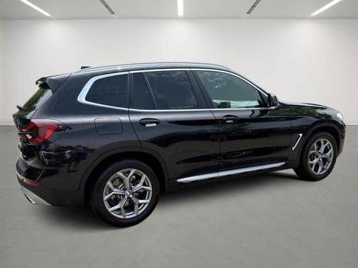 BLACK 2023 BMW X3 xDrive30i