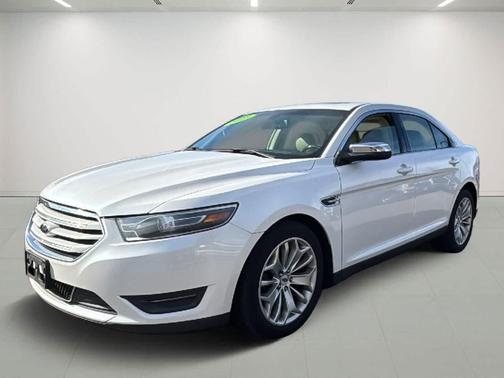 2015 Ford Taurus Limited