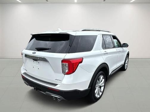 STAR WHITE MET TRI-COAT 2021 Ford Explorer Platinum