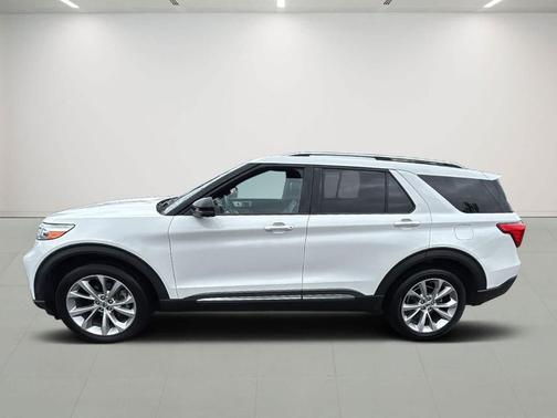 STAR WHITE MET TRI-COAT 2021 Ford Explorer Platinum
