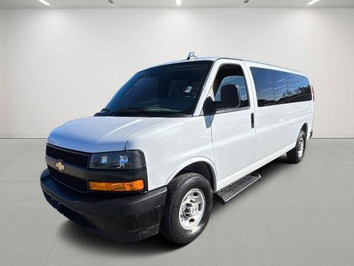 2023 Chevrolet Express 3500 RWD 3500 Extended Wheelbase LS