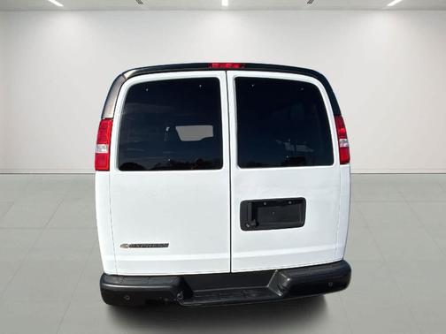 2023 Chevrolet Express 3500 RWD 3500 Extended Wheelbase LS