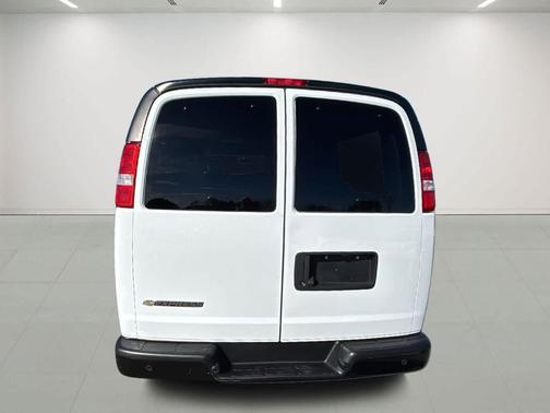 2023 Chevrolet Express 3500 RWD 3500 Extended Wheelbase LS