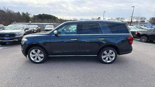 2022 Ford Expedition Platinum