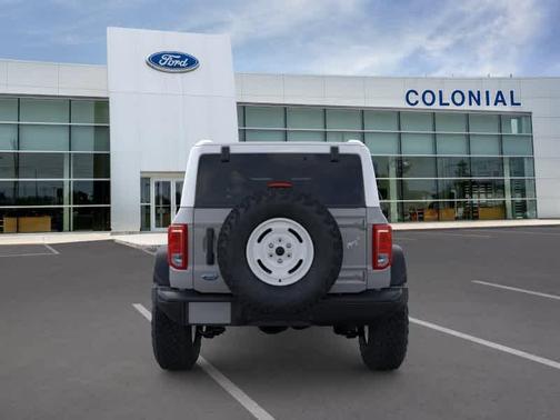 Avalanche Gray 2026 Ford Bronco Heritage Edition